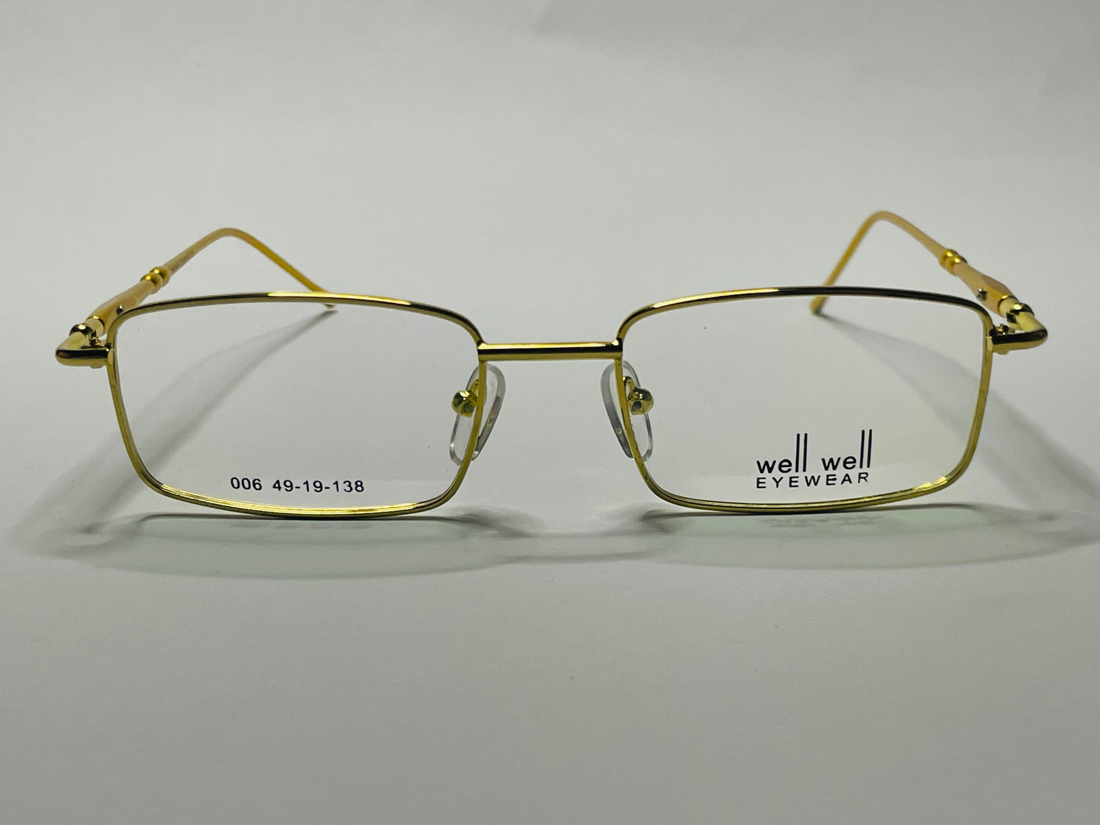 Dual-Tone Fusion Frame – Black & Gold in Titanium Body