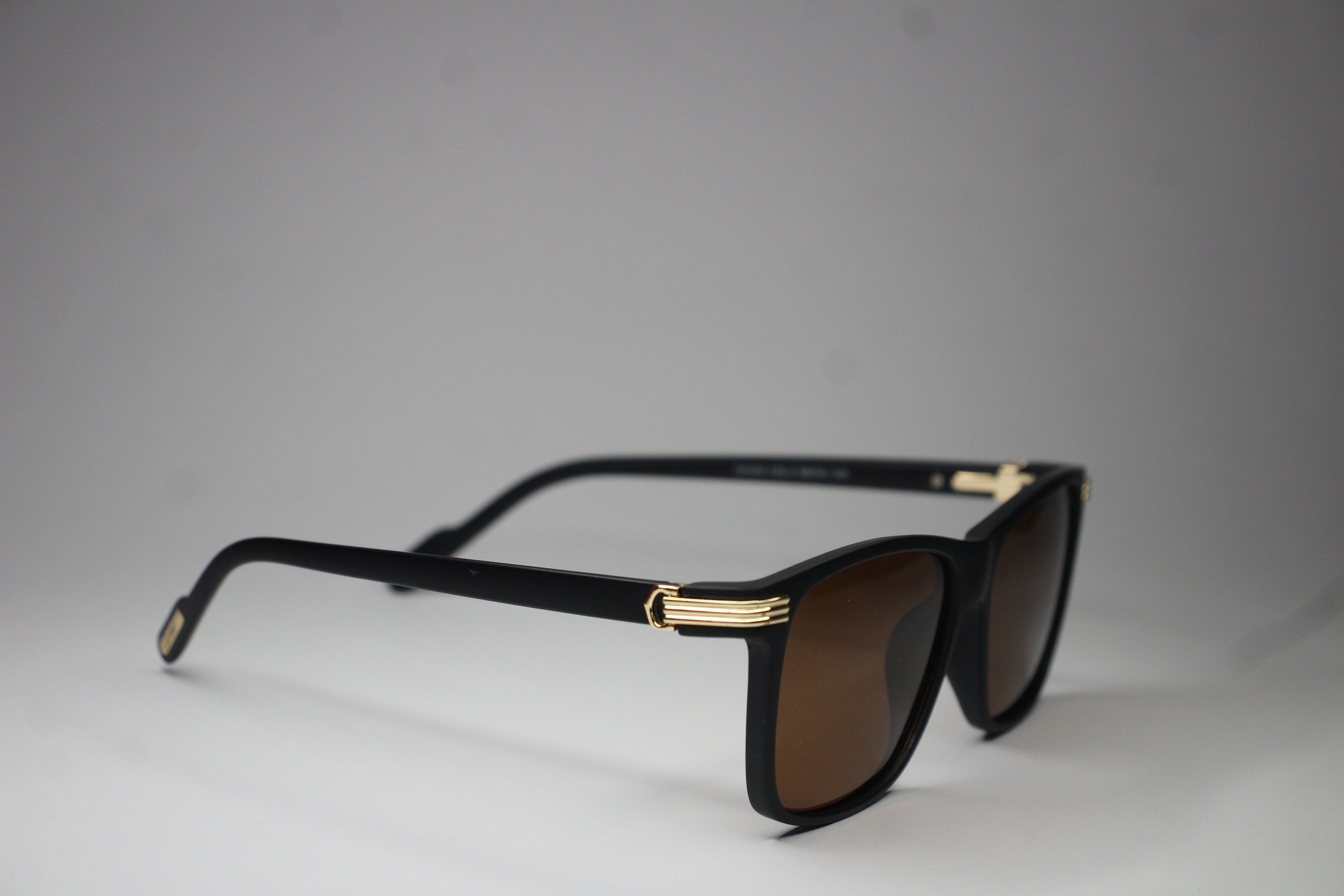 Cartier Black Edition – Matte Frame Sunglasses with Gold Detailing